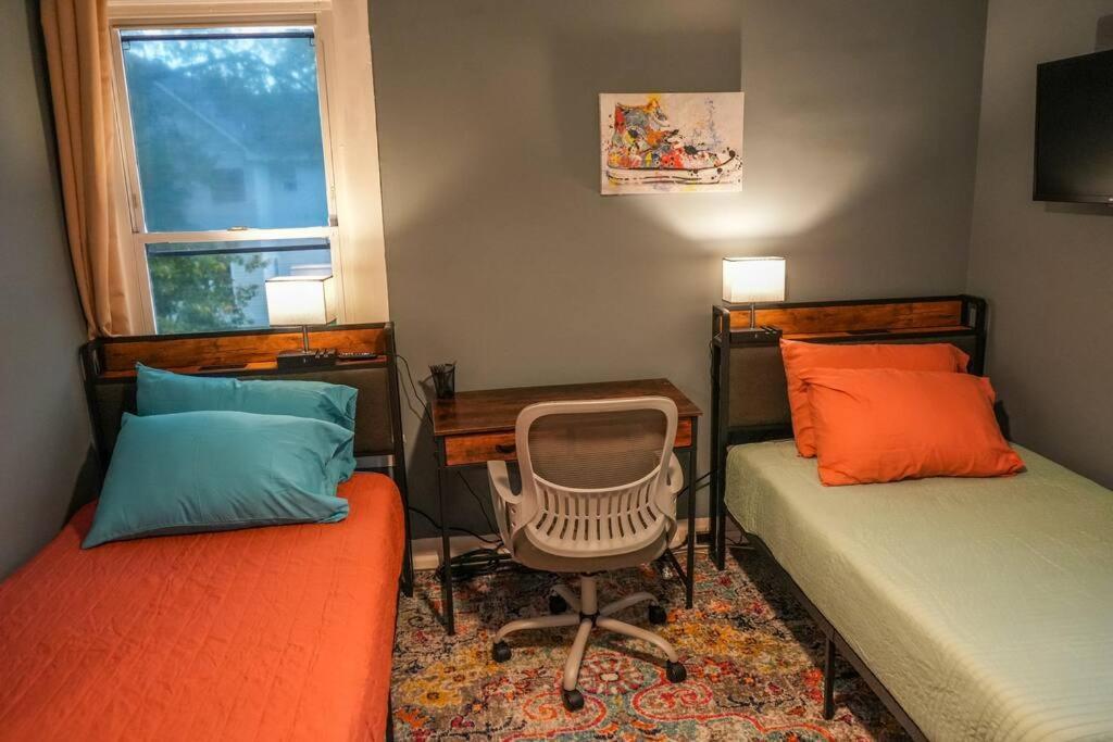 Historic Coastal Haven- Pet Friendly Fast Wi-Fi Villa Norfolk Exteriör bild