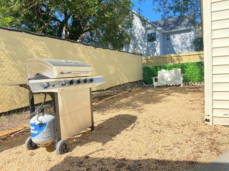 Historic Coastal Haven- Pet Friendly Fast Wi-Fi Villa Norfolk Exteriör bild