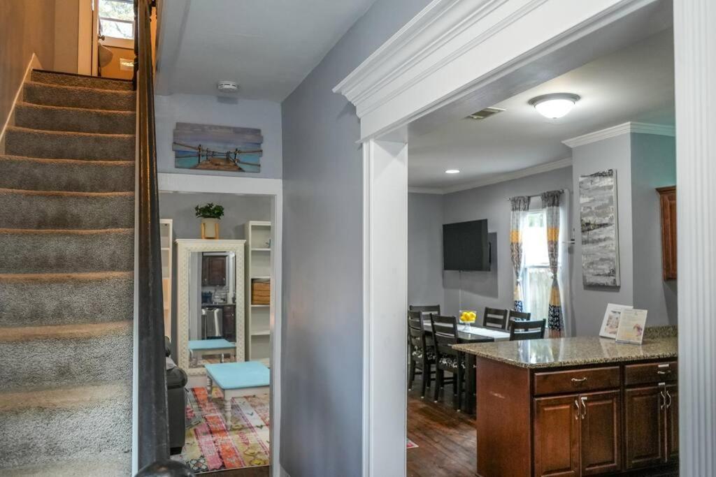 Historic Coastal Haven- Pet Friendly Fast Wi-Fi Villa Norfolk Exteriör bild